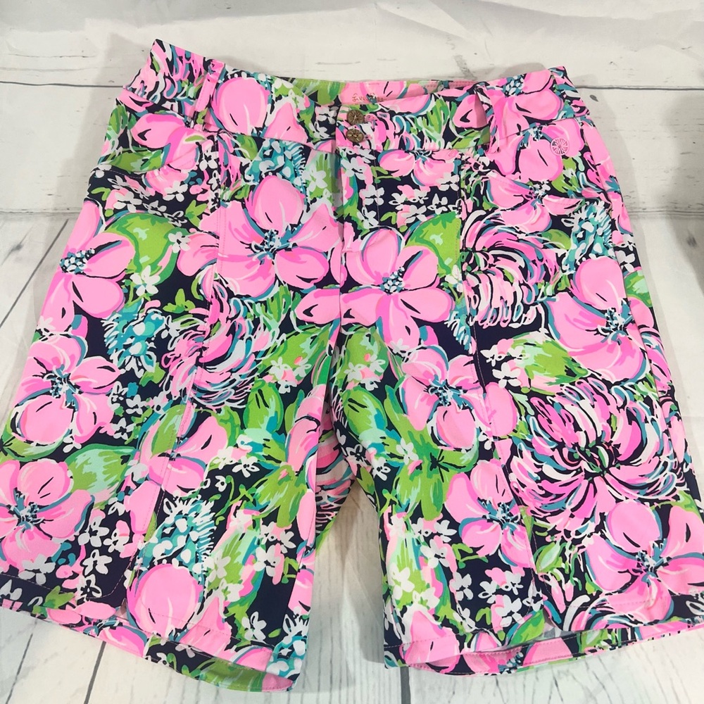 Lily Pulitzer Luxletic 9 inch Bettina Golf Shorts